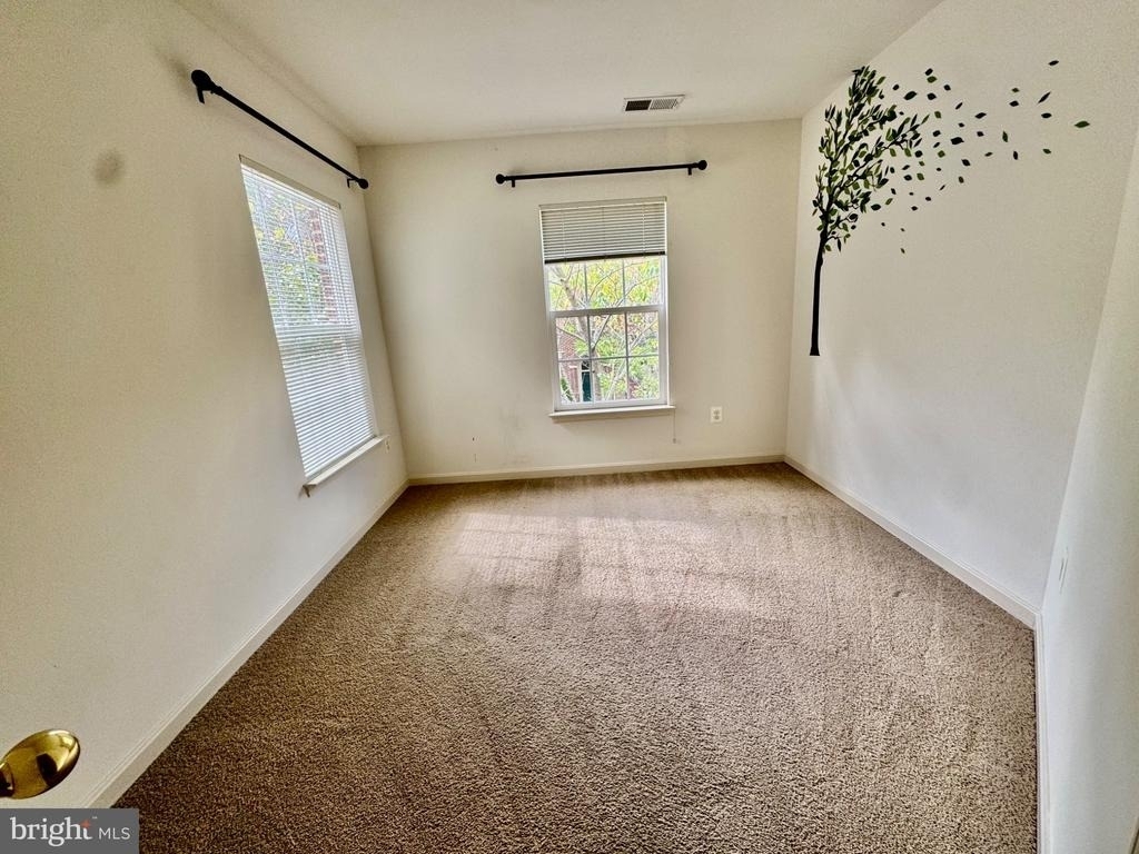 23517 Gardenside Place - Photo 13