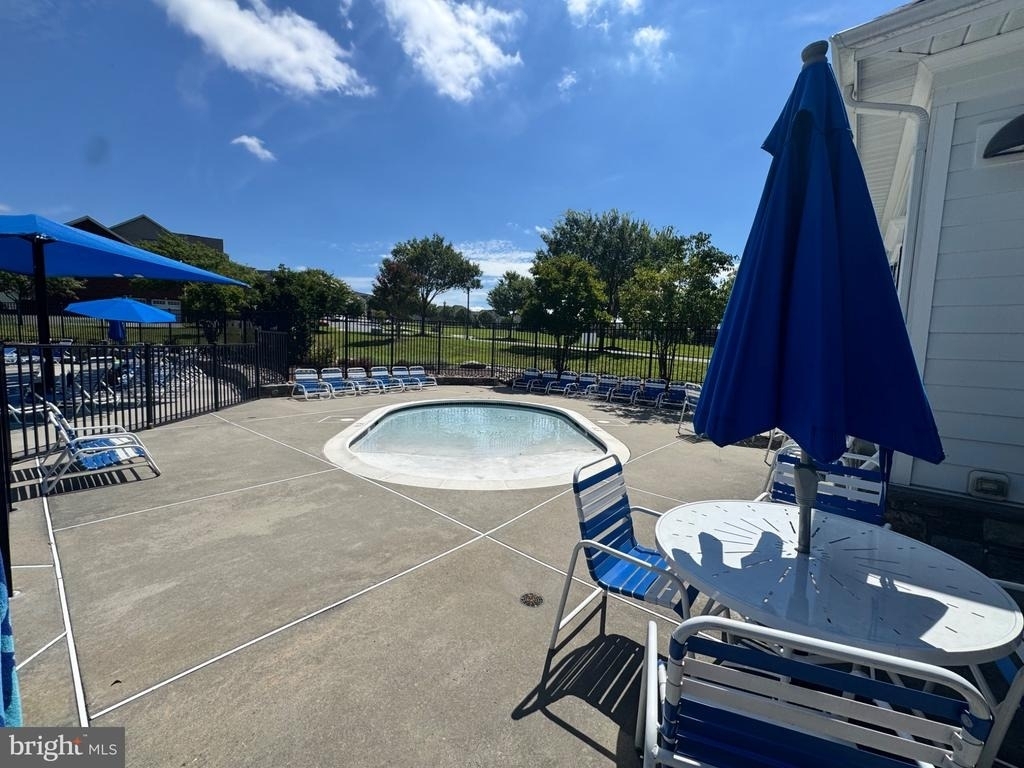 23517 Gardenside Place - Photo 30