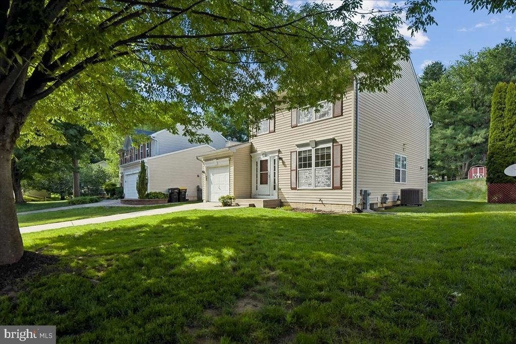 628 Autumn Sky Court - Photo 28