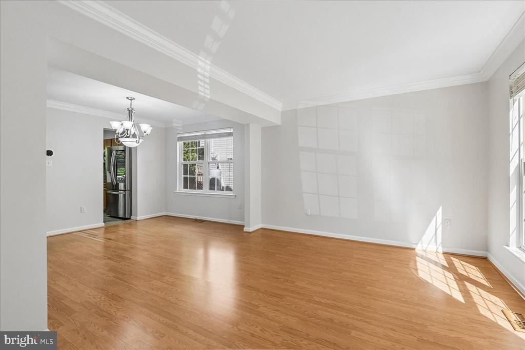 628 Autumn Sky Court - Photo 2