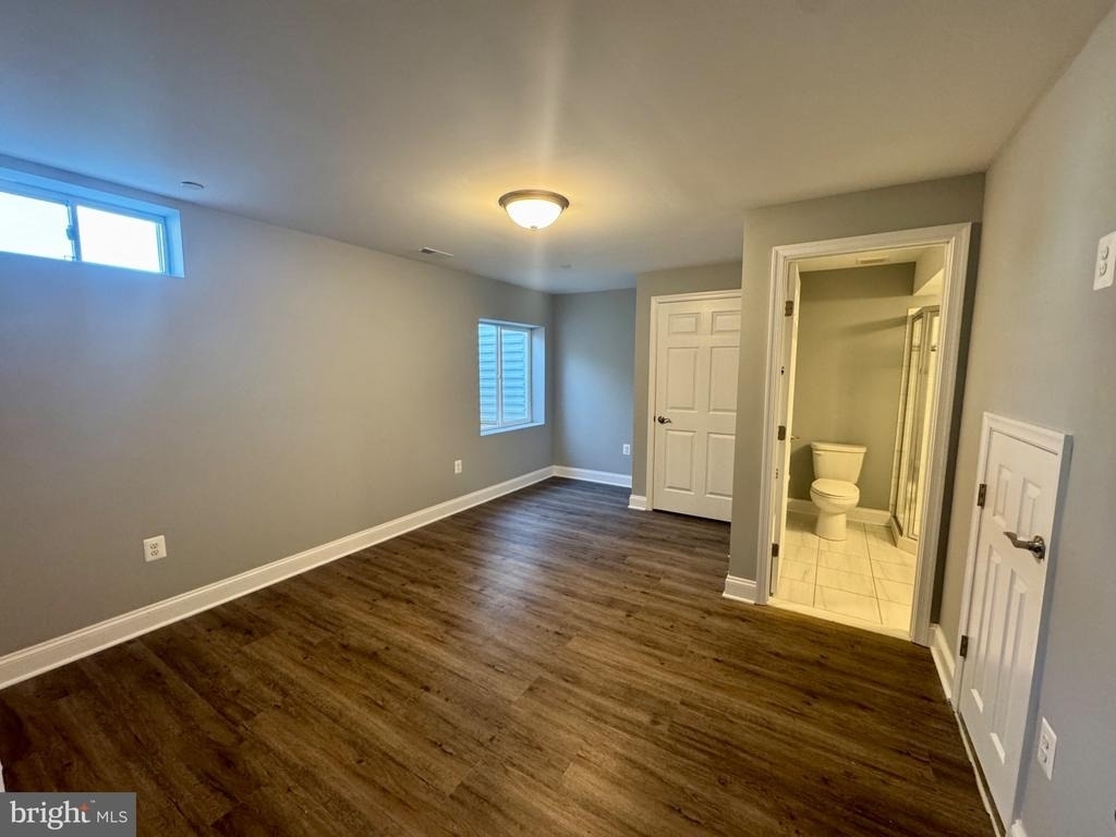 1005 Clover Circle - Photo 5