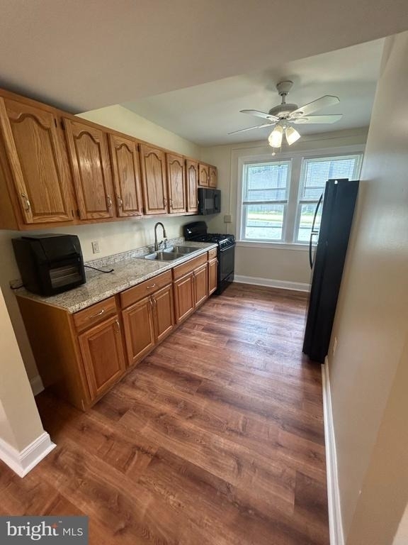 410 New Pittsburg Avenue - Photo 3