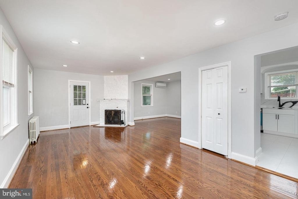6301 Liberty Road - Photo 4