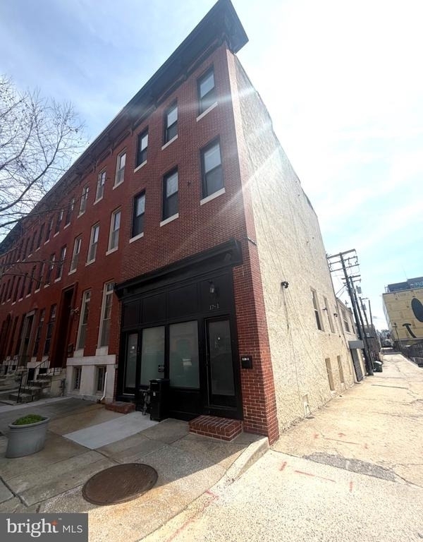 17 E 21st Street - Photo 1
