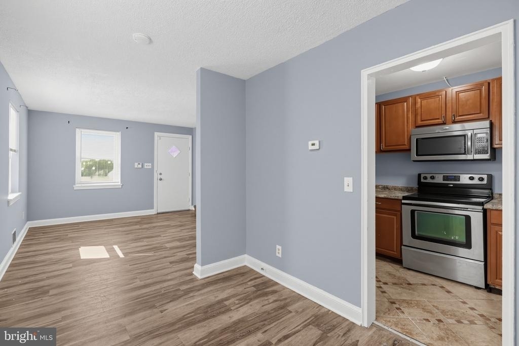 644 Burns Street Se - Photo 4