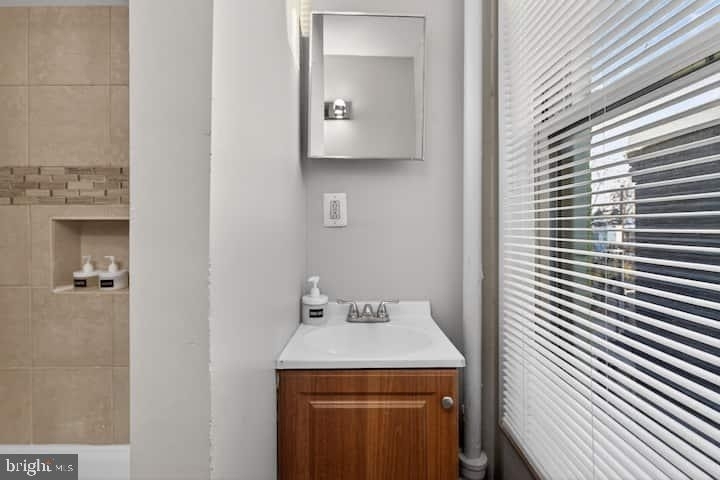1119 Montello Avenue Ne - Photo 20