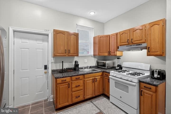 1119 Montello Avenue Ne - Photo 11
