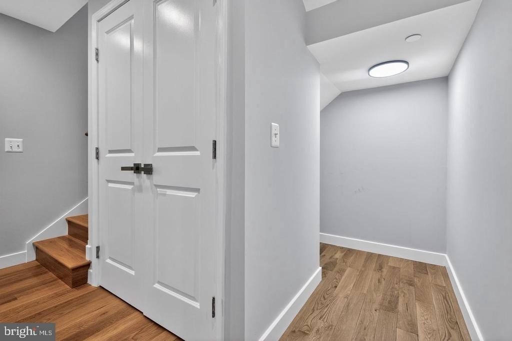 1515 C Street Ne - Photo 17