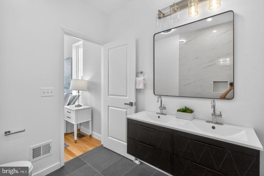 1515 C Street Ne - Photo 30