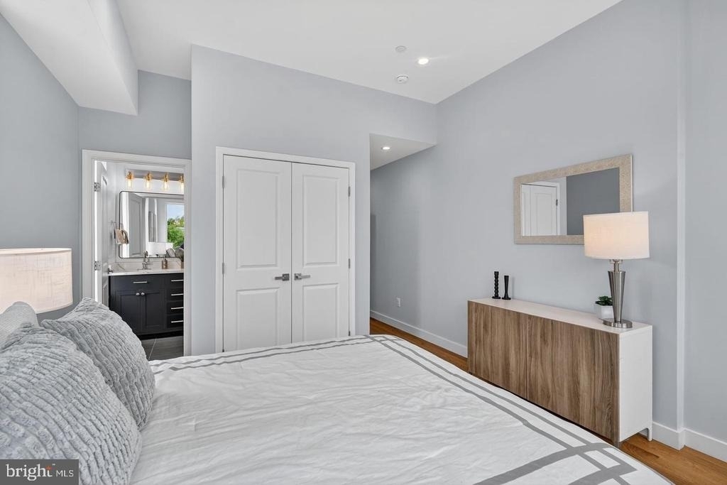1515 C Street Ne - Photo 12