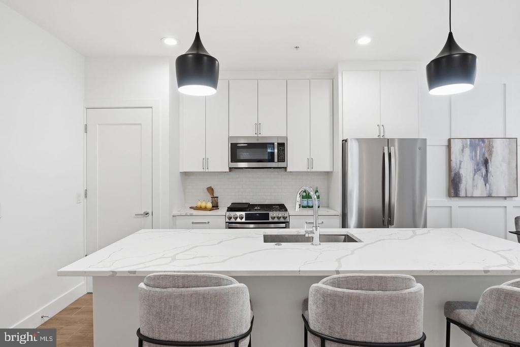 2234 11th Street Nw - Photo 5