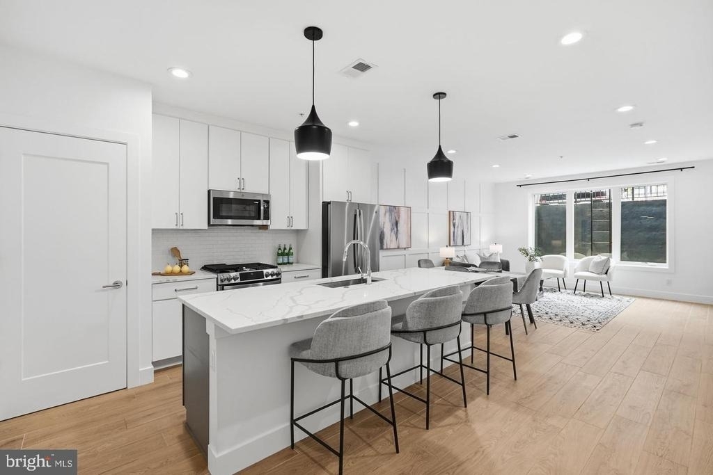 2234 11th Street Nw - Photo 11