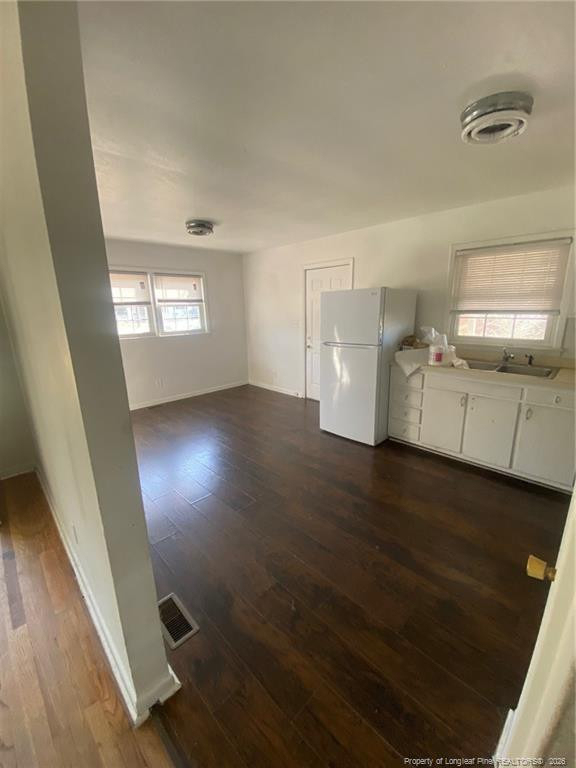 4214 Knollwood Drive - Photo 4