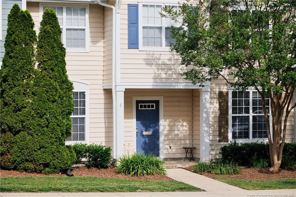 512 Colwick Lane - Photo 0