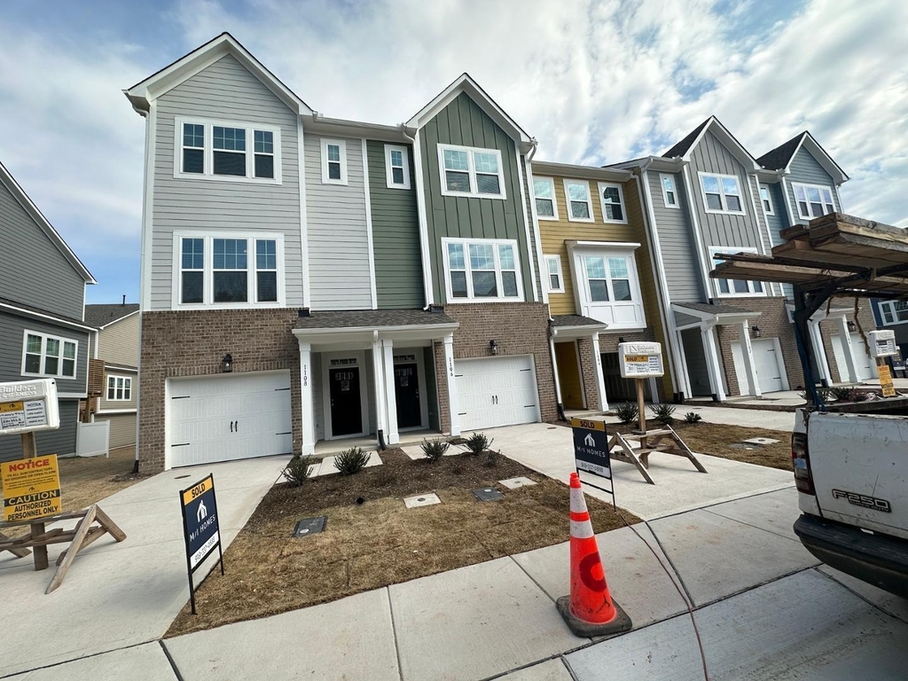 1106 Harmony Trail - Photo 2