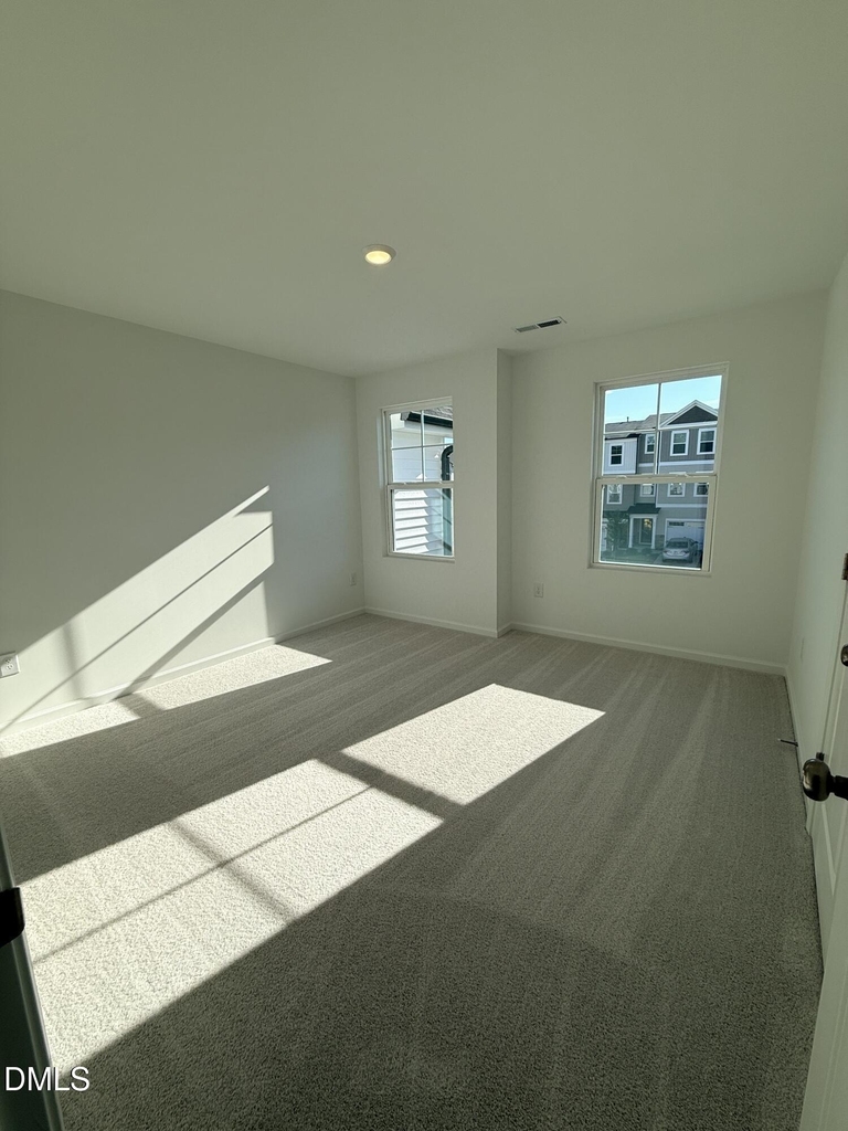 240 Snowfield Drive - Photo 8