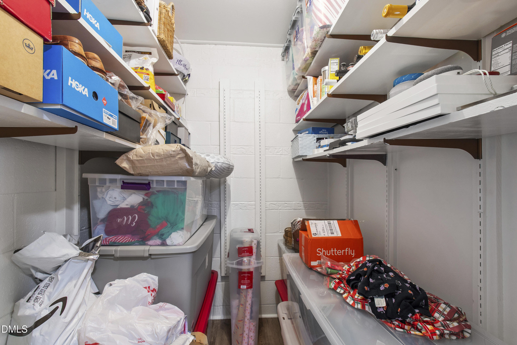 304 Latimer Road - Photo 34