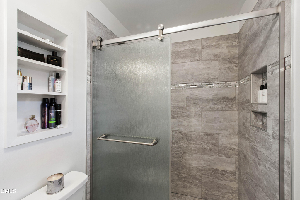 304 Latimer Road - Photo 16