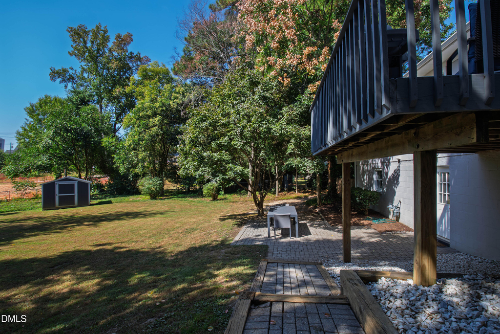 304 Latimer Road - Photo 36