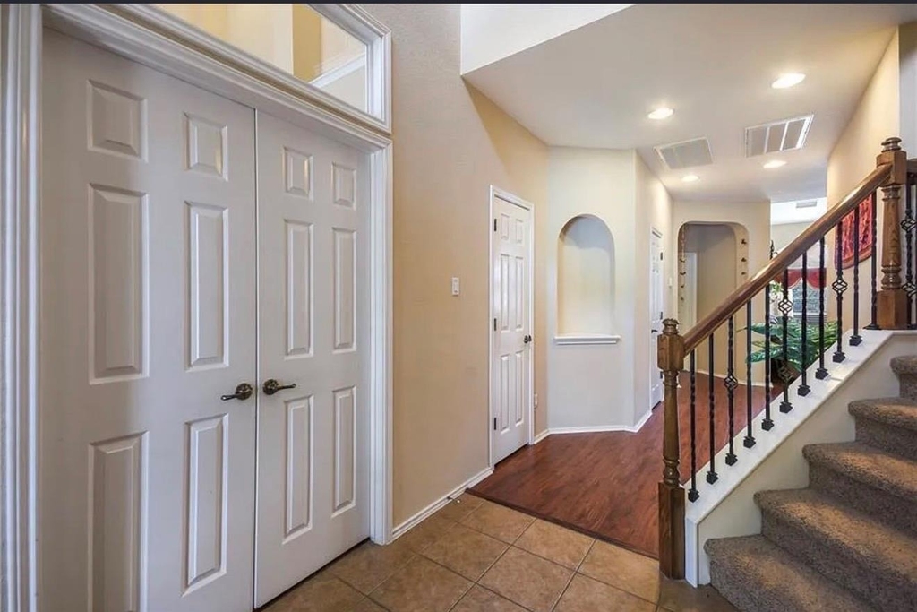 15504 Staked Plains Loop - Photo 2