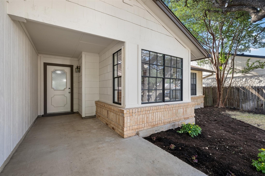 11464 Bristle Oak Trl - Photo 2