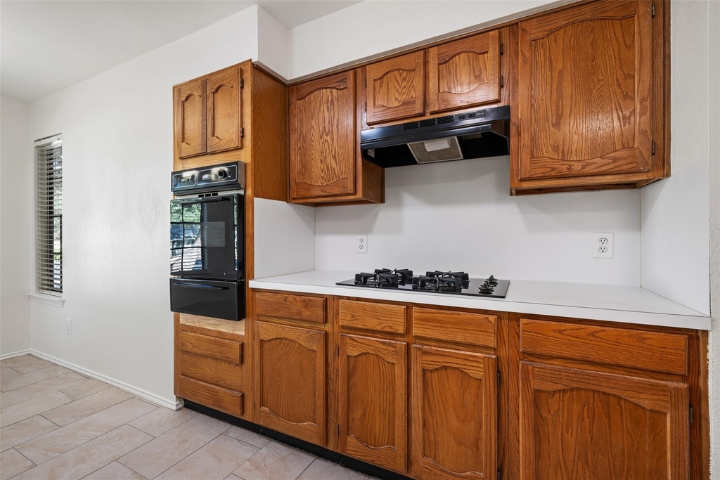 11464 Bristle Oak Trl - Photo 12