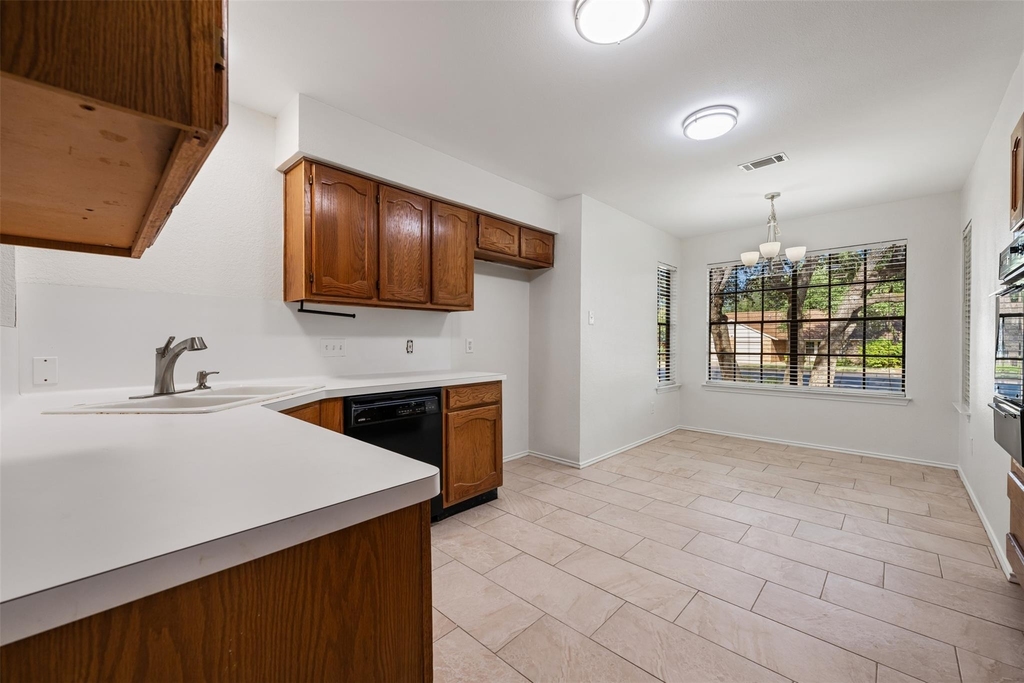 11464 Bristle Oak Trl - Photo 14