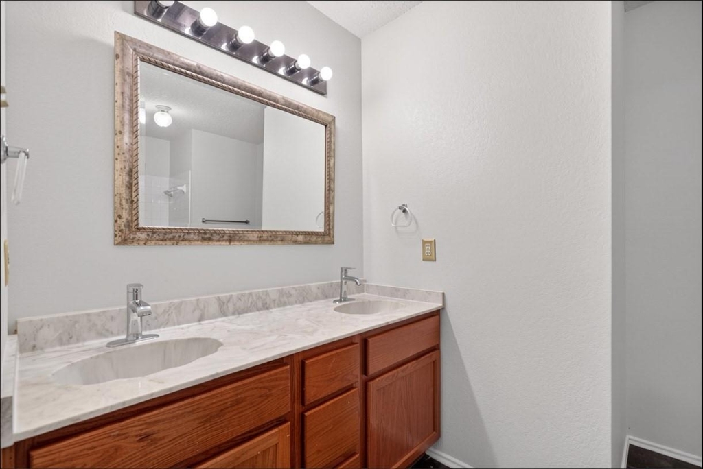 1410 Green Terrace Dr - Photo 13