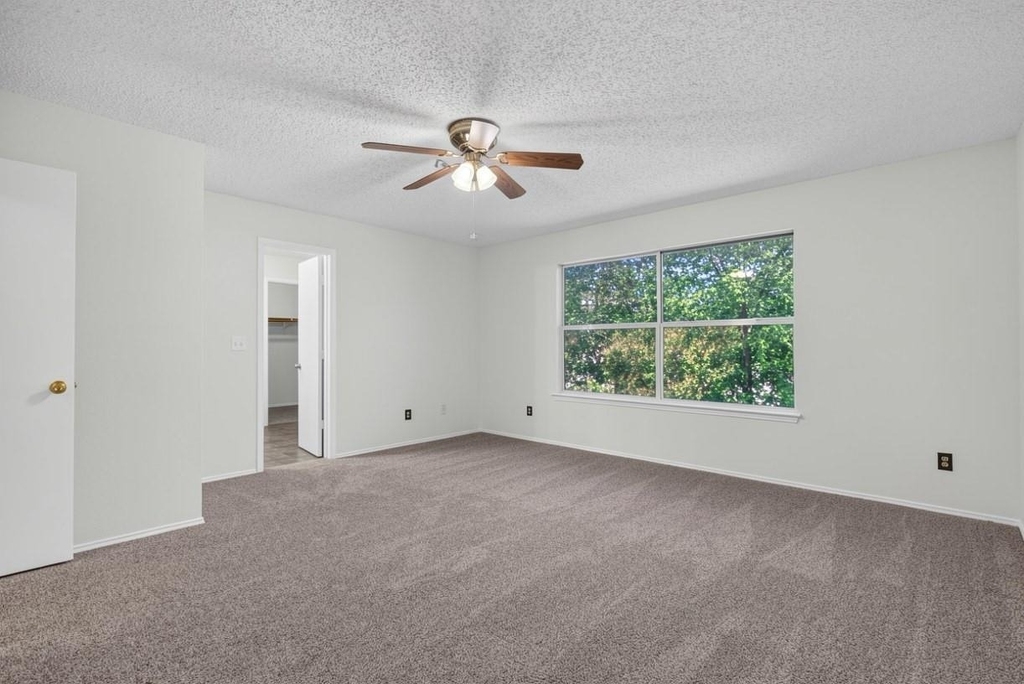 1410 Green Terrace Dr - Photo 11