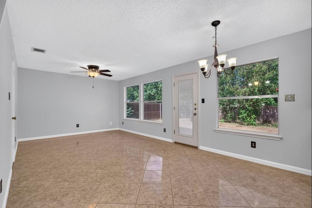 1410 Green Terrace Dr - Photo 9