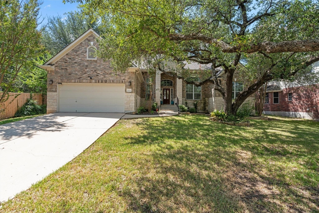 16004 Double Eagle Dr - Photo 0