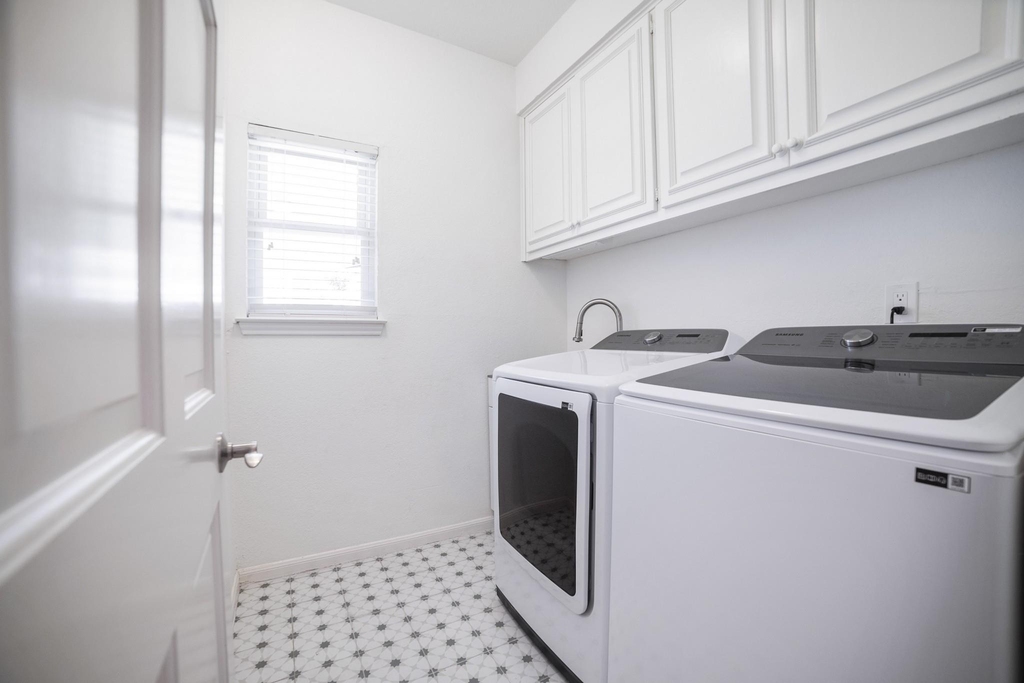 1702 Crested Butte Dr - Photo 3