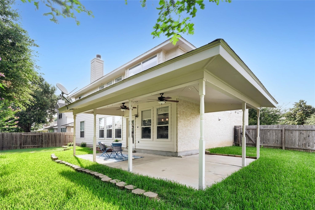 2302 Kristen Ln - Photo 23