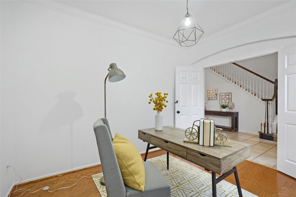 2302 Kristen Ln - Photo 7