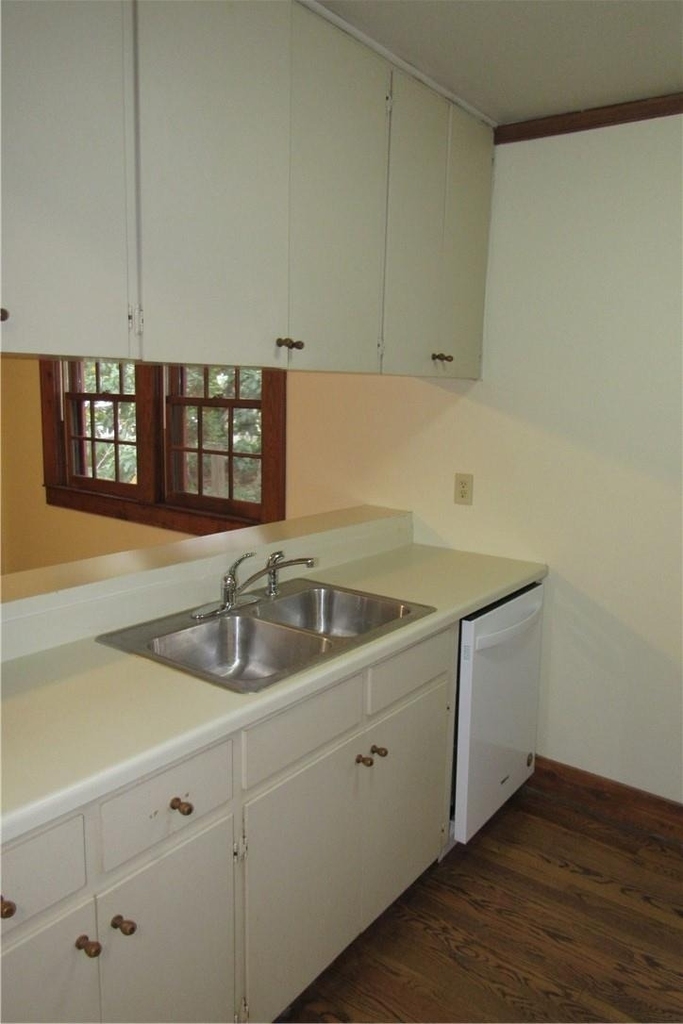 1101 C Maufrais St - Photo 3