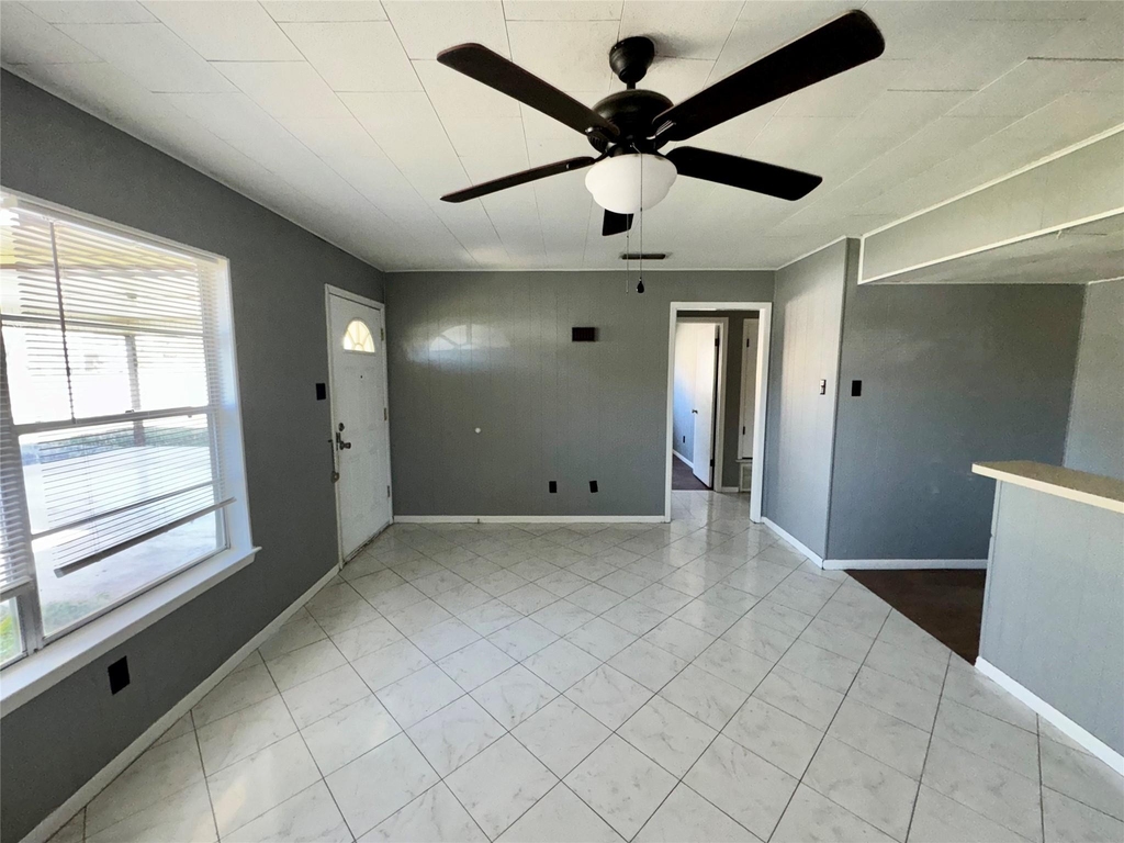 2745 Maple Tree Rd - Photo 6