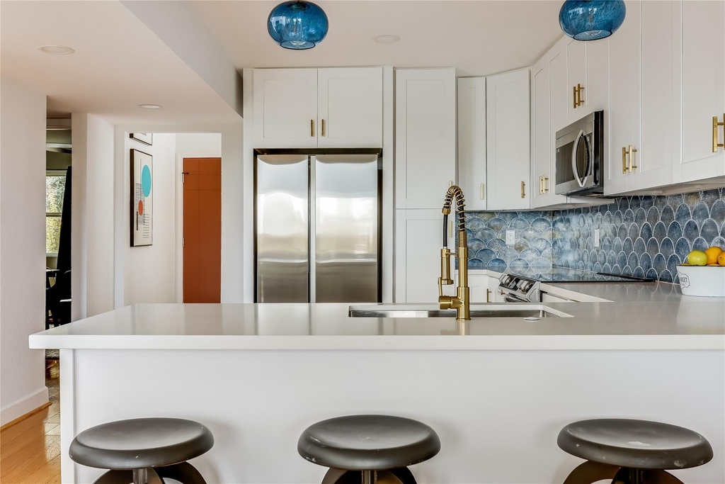 125 Comanche Pt - Photo 4