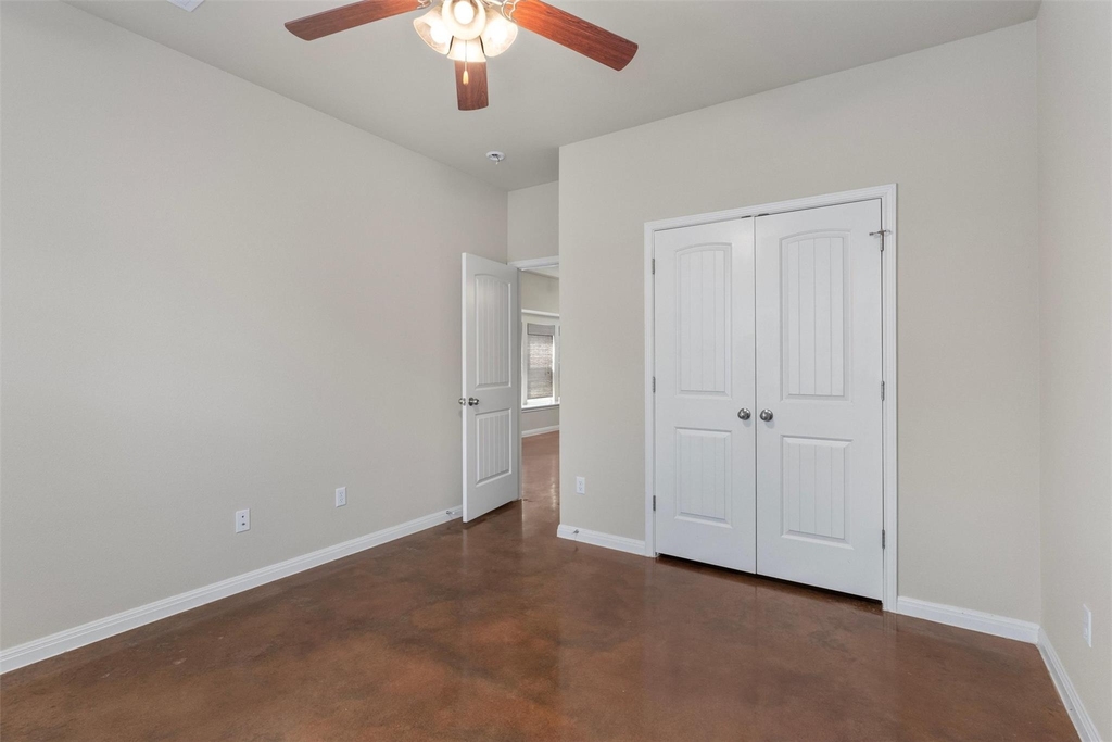 4606 Graceful Ln - Photo 9