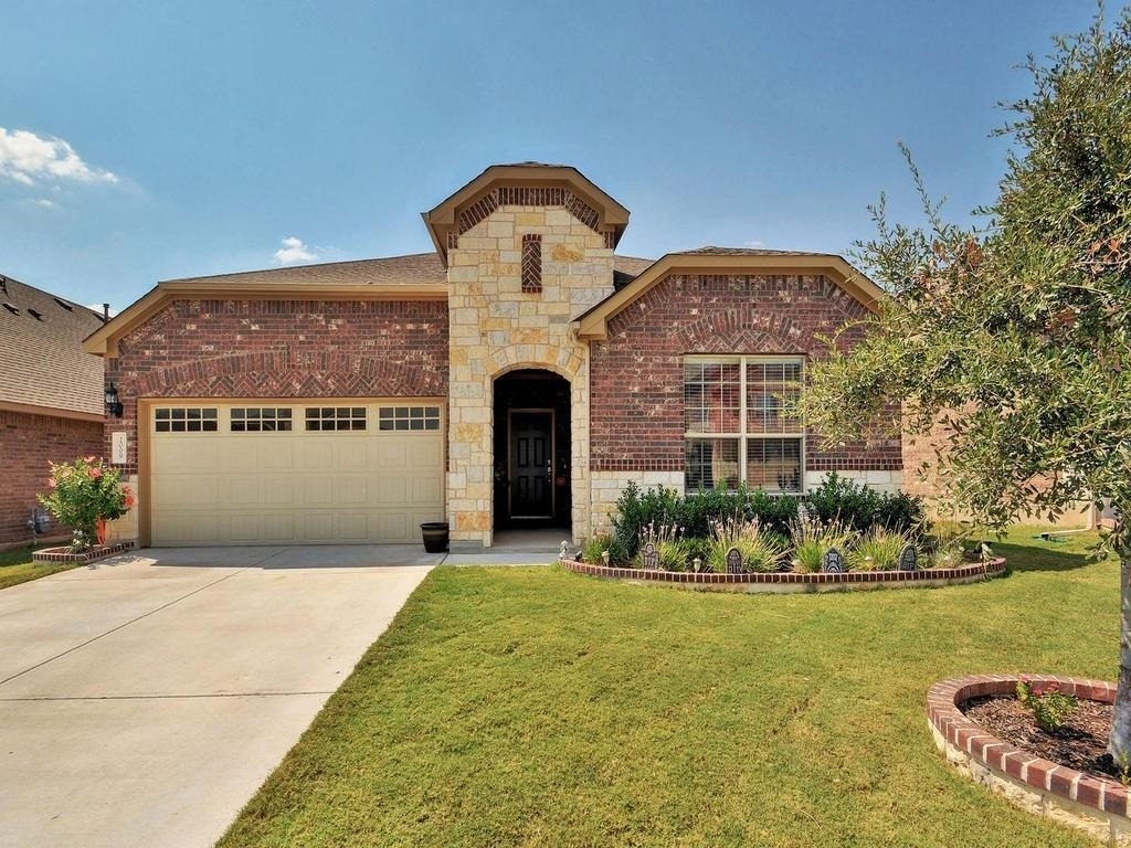 2009 Mary Ella Dr - Photo 0