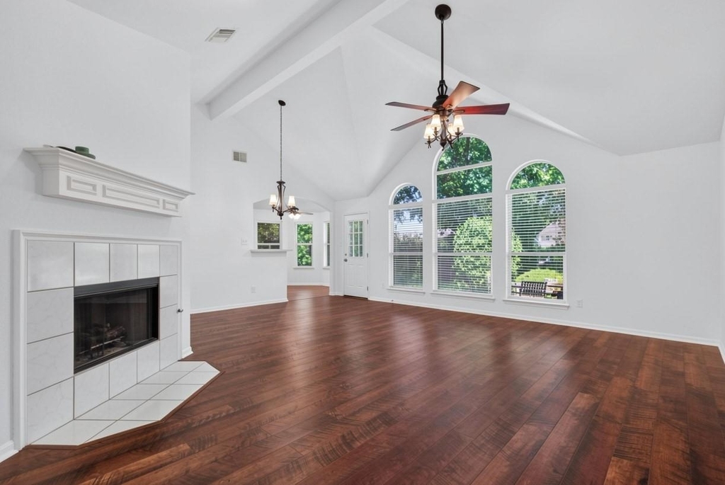1402 Club Chase Dr - Photo 3