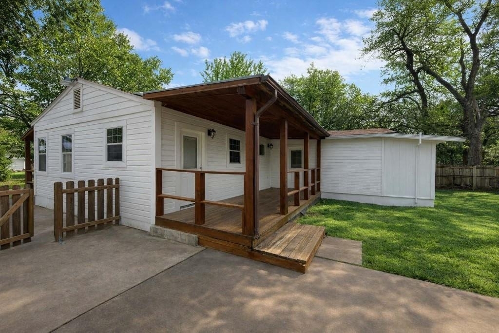 4611 Milburn Ln - Photo 11