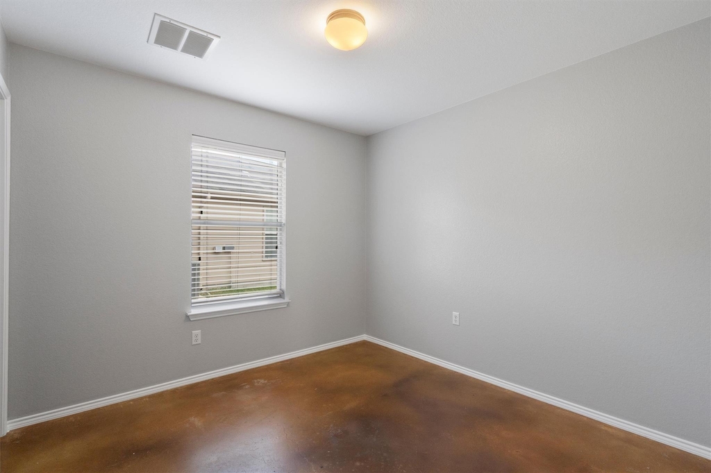 9009 Southwick Dr - Photo 21