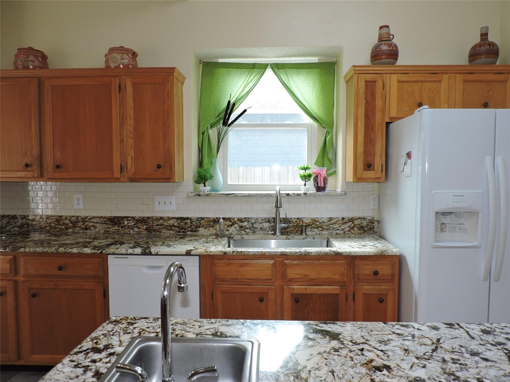 12609 Deer Falls Dr - Photo 12