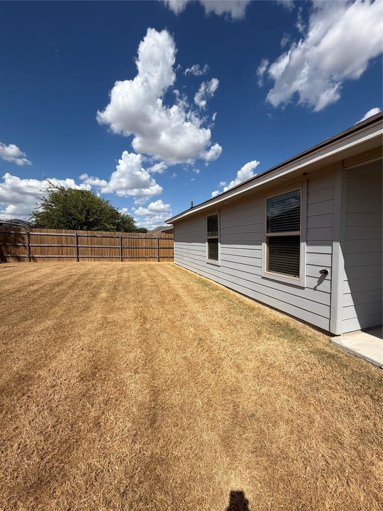 1160 Oxford Ln - Photo 12