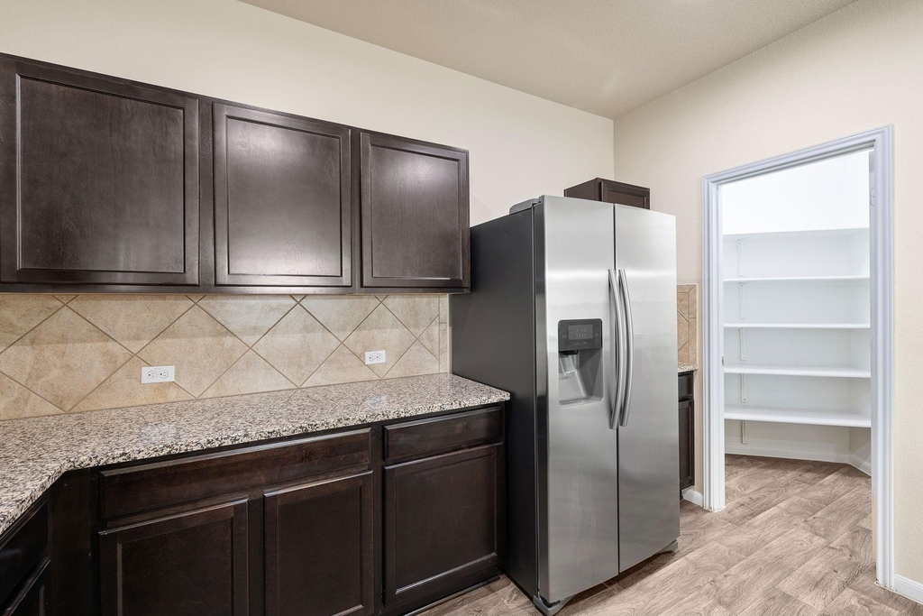 210 Garcitas Creek Ln - Photo 5