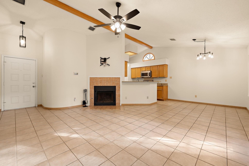1604 Texas Oak Way - Photo 3
