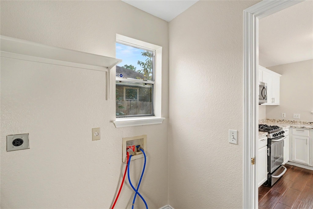 172 Discovery - Photo 10