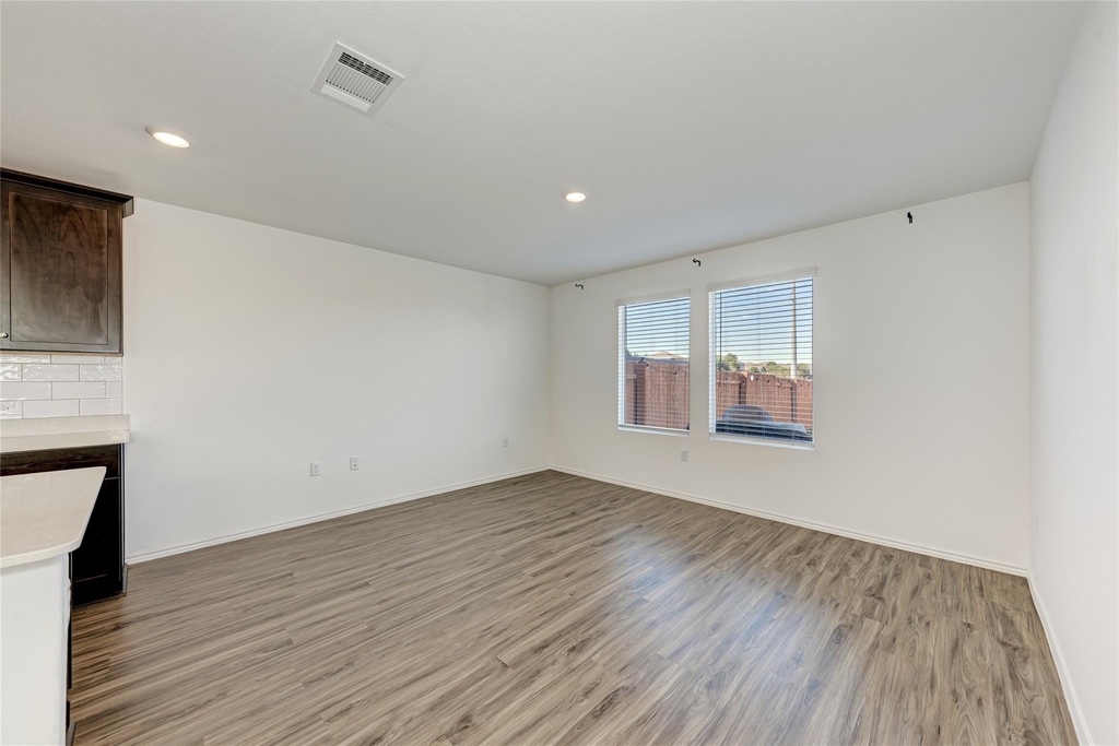 12112 Scarlet Sleeve Way - Photo 12
