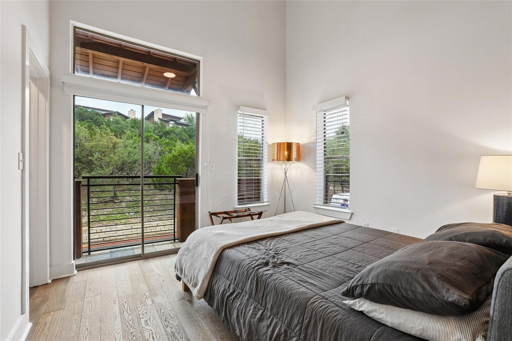8110 Ranch Road 2222 - Photo 4