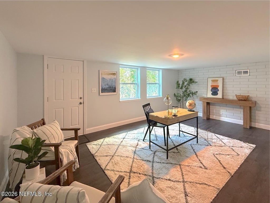10135 Lake View Road W - Photo 15